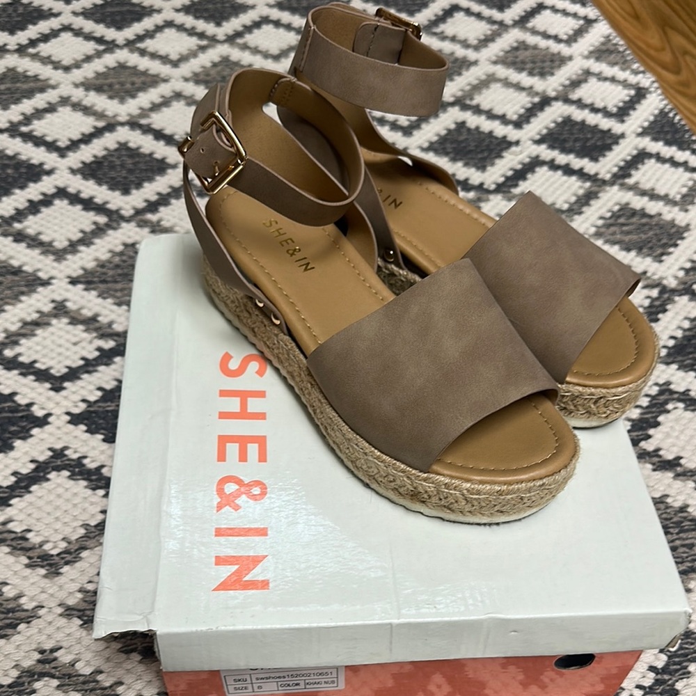 SHEIN Tan Espadrille Platform Shoes
